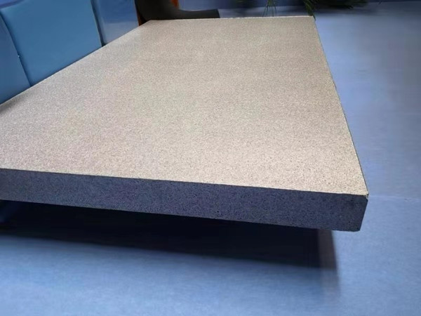 HKS改性聚丙烯保溫隔聲板1.jpg HKS改性聚丙烯保溫隔聲板1.jpg